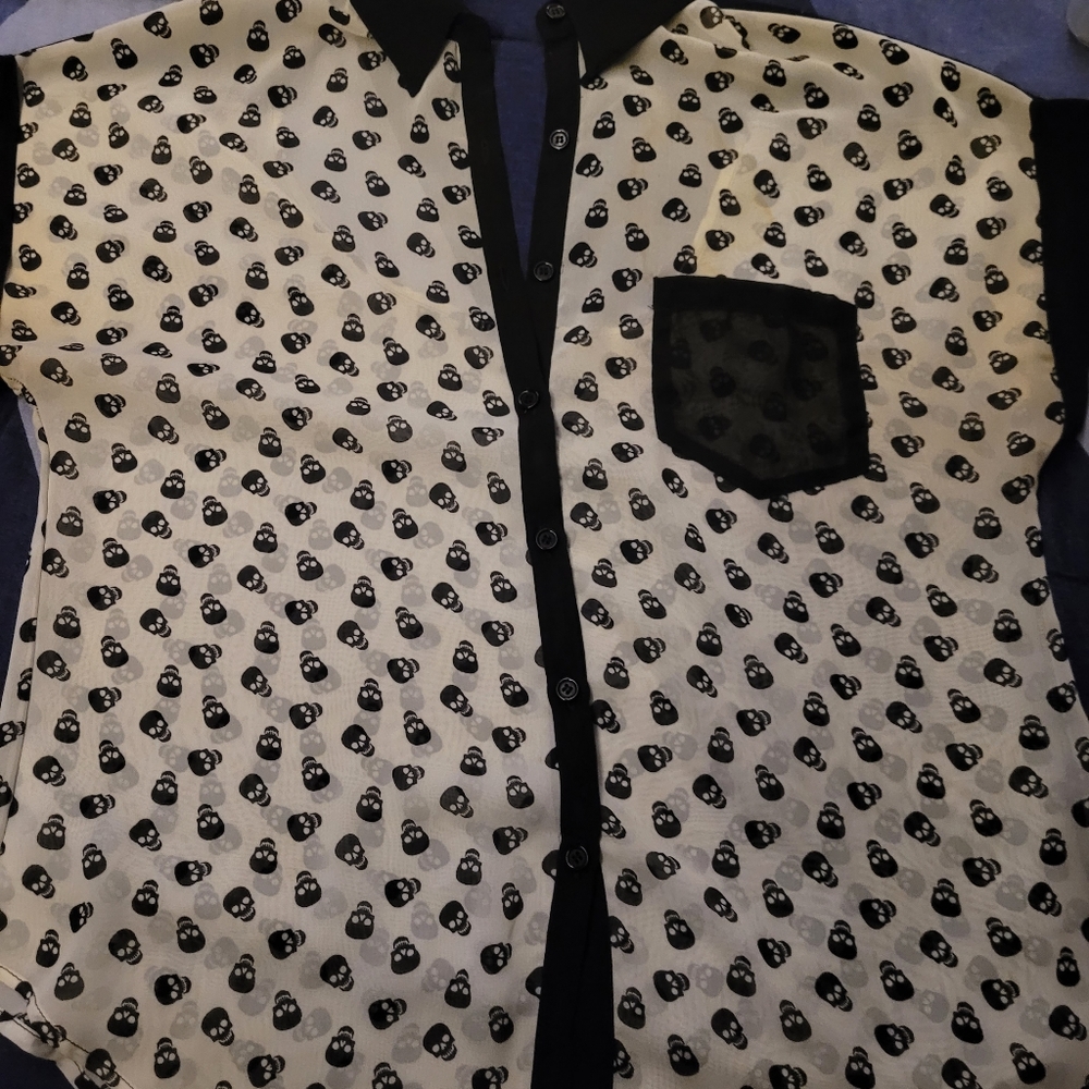 Skull Button down.